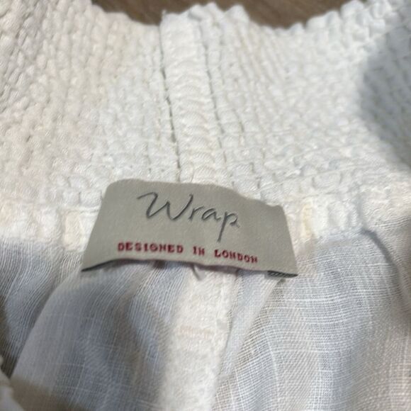 Wrap London Linen Shorts - Picture 3 of 5